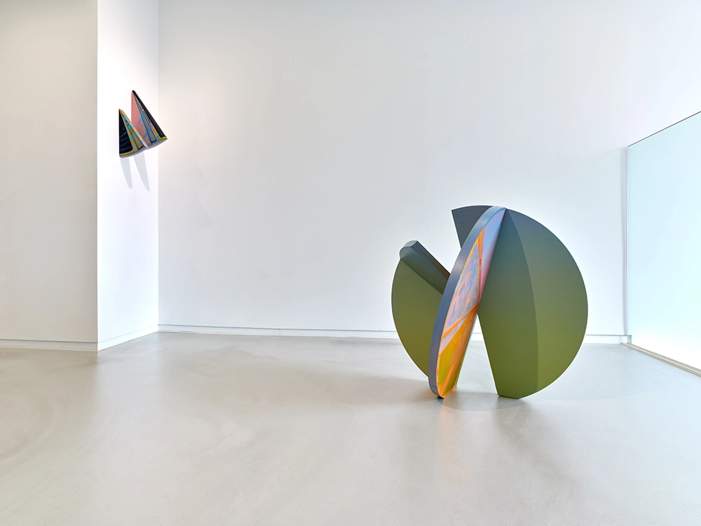 installation_view_image_Traverse In Between_0