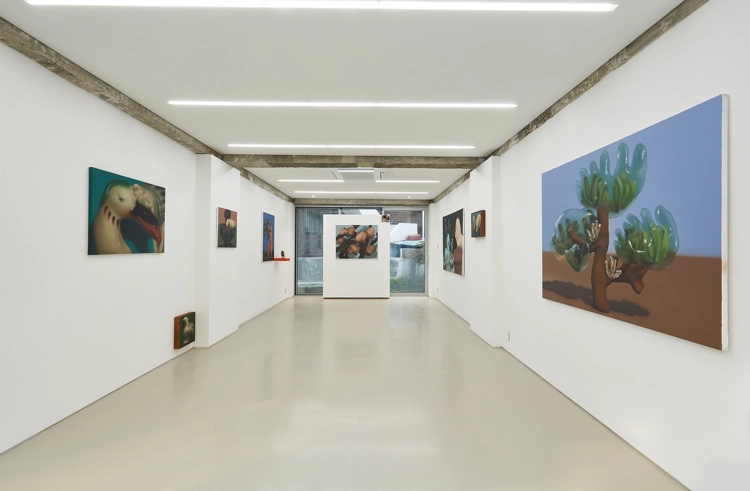 GALLERY IN